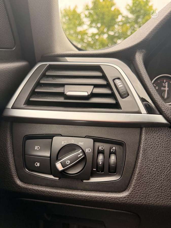BMW 320, 2.0 l., universalas