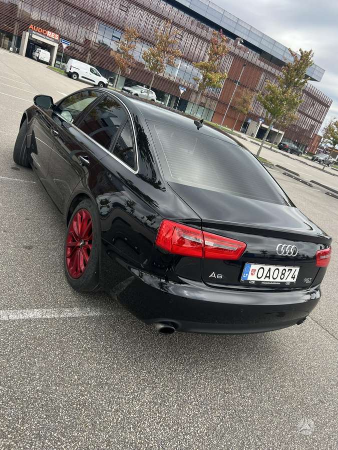 Audi A6, 3.0 l., Седан
