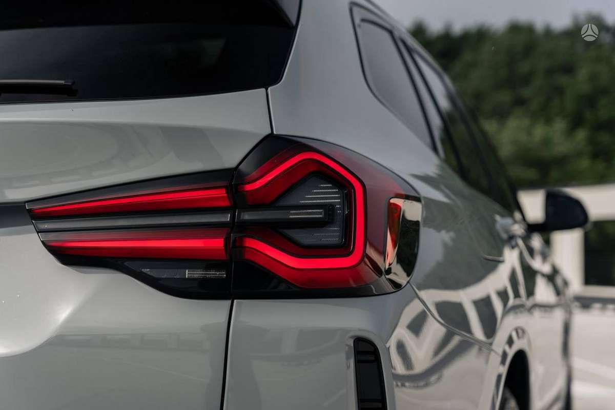 BMW X3 - 8