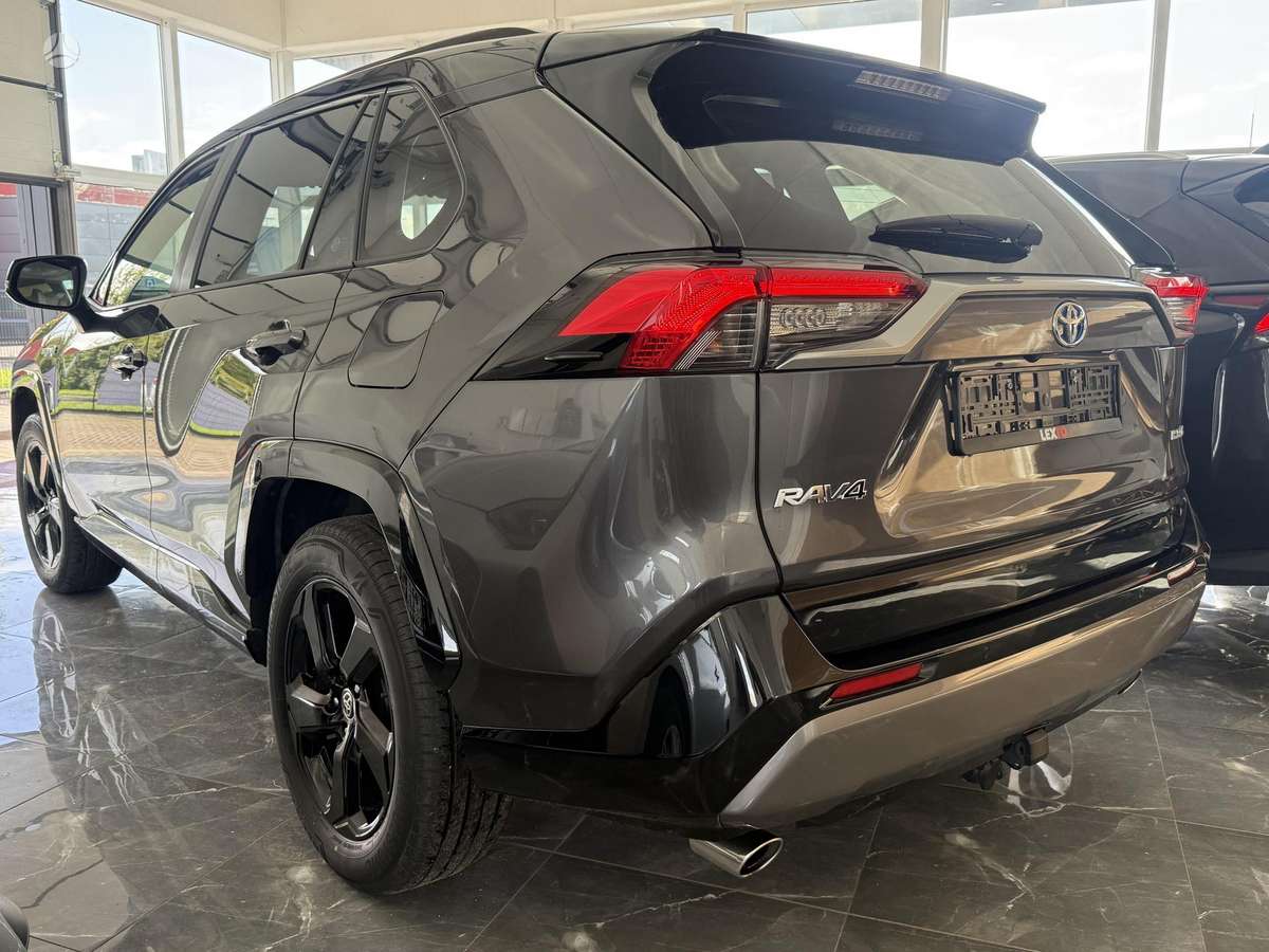 Toyota RAV4 - 4