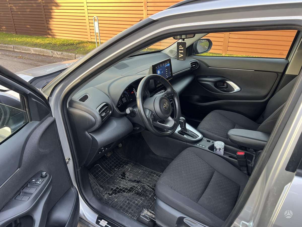 Toyota Yaris Cross - 11