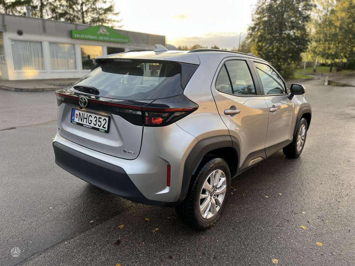 Toyota Yaris Cross - 4