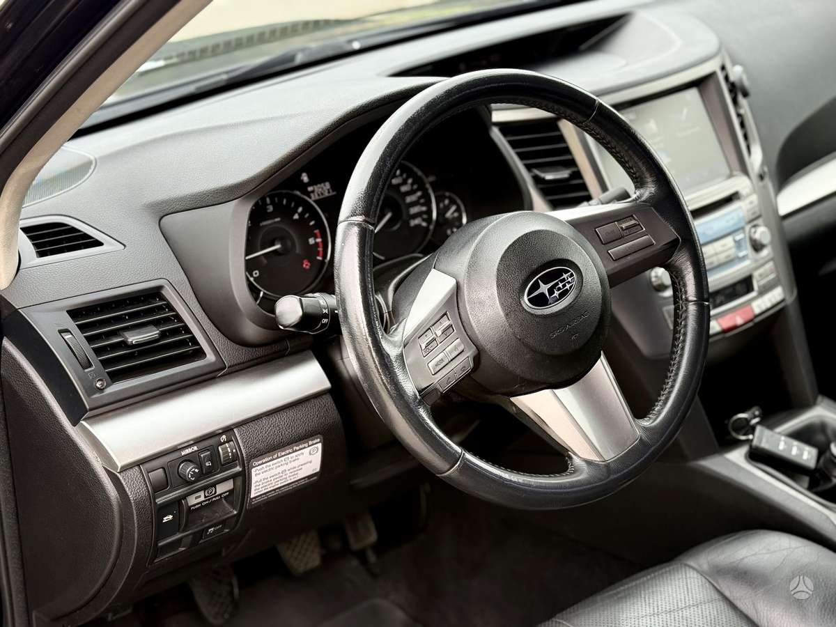 Subaru Outback - 11