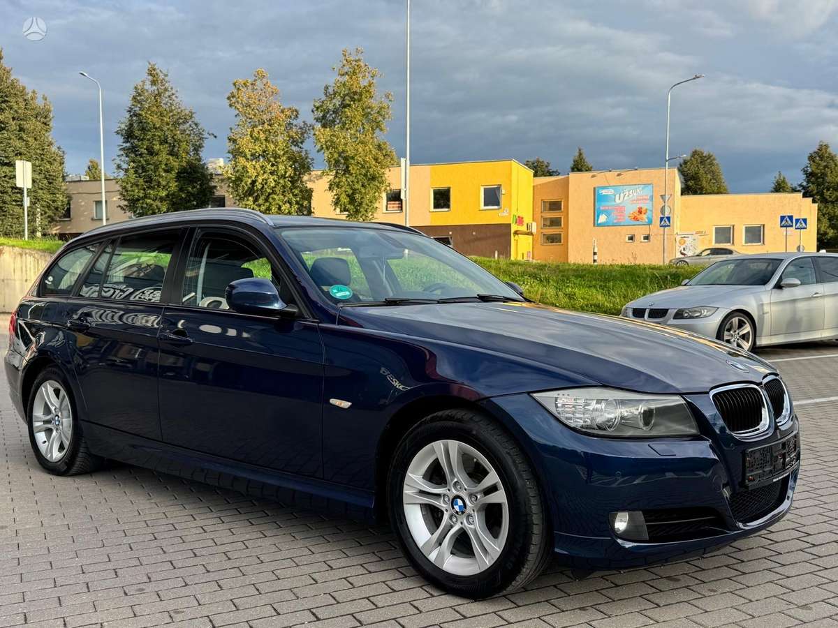 BMW 318, 2.0 l., wagon