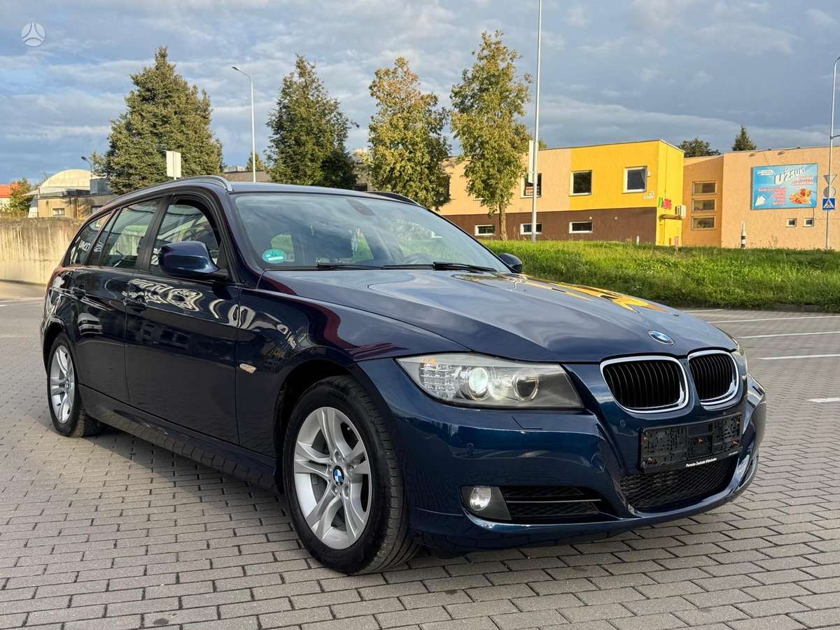 BMW 318 - 12