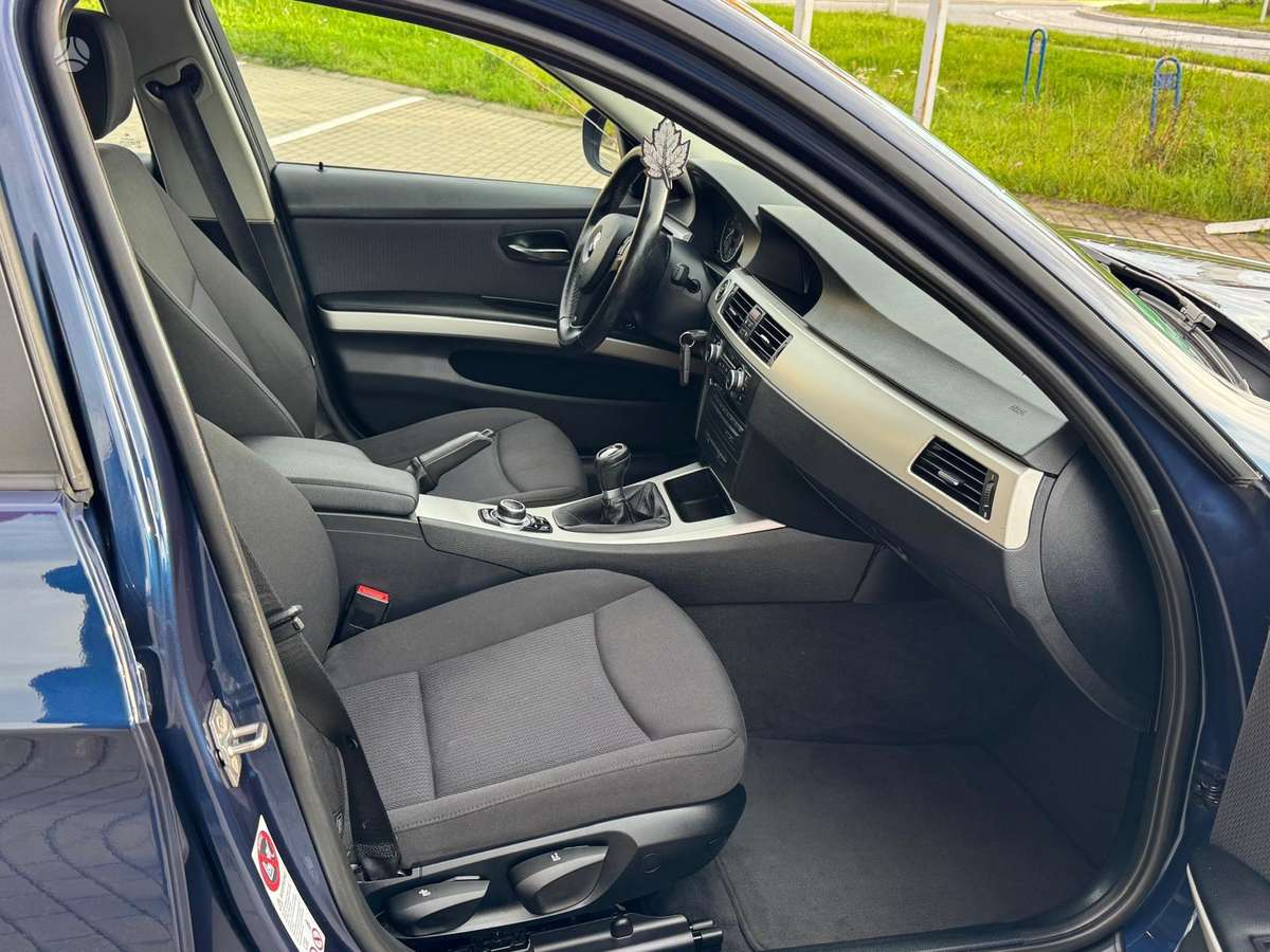 BMW 318, 2.0 l., Универсал