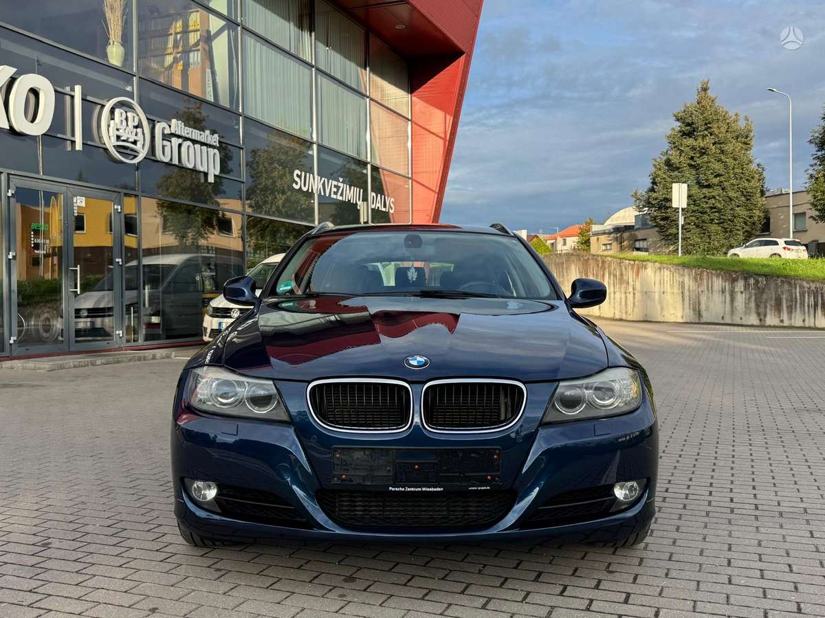 BMW 318, 2.0 l., wagon