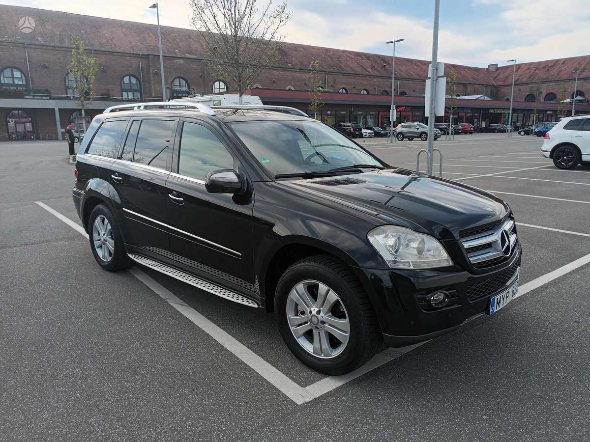 Mercedes-Benz GL320 - 3