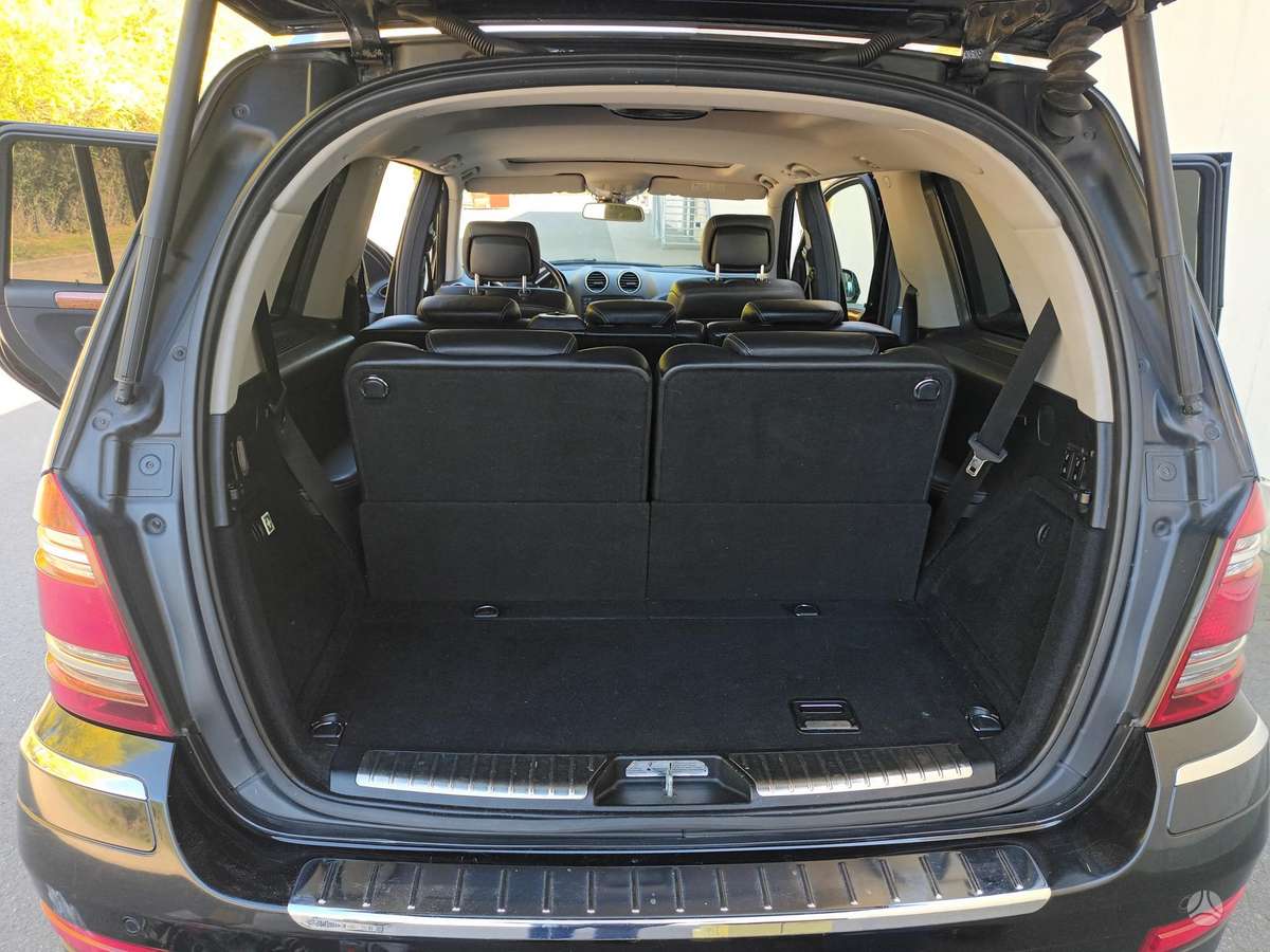 Mercedes-Benz GL320 - 10