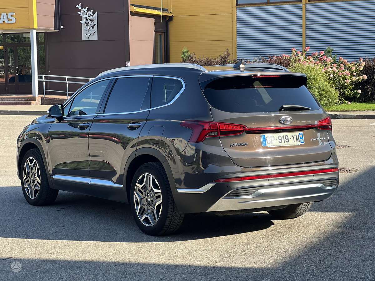 Hyundai Santa Fe - 10
