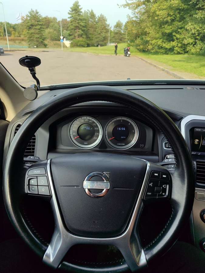 Volvo XC60 - 6