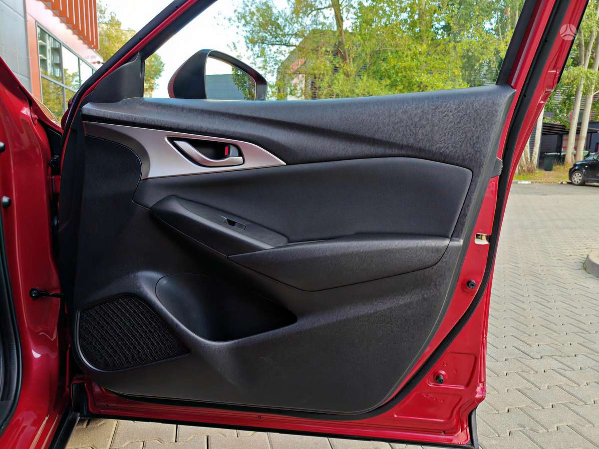 Mazda CX-3, 2.0 l., Внедорожник / Кроссовер