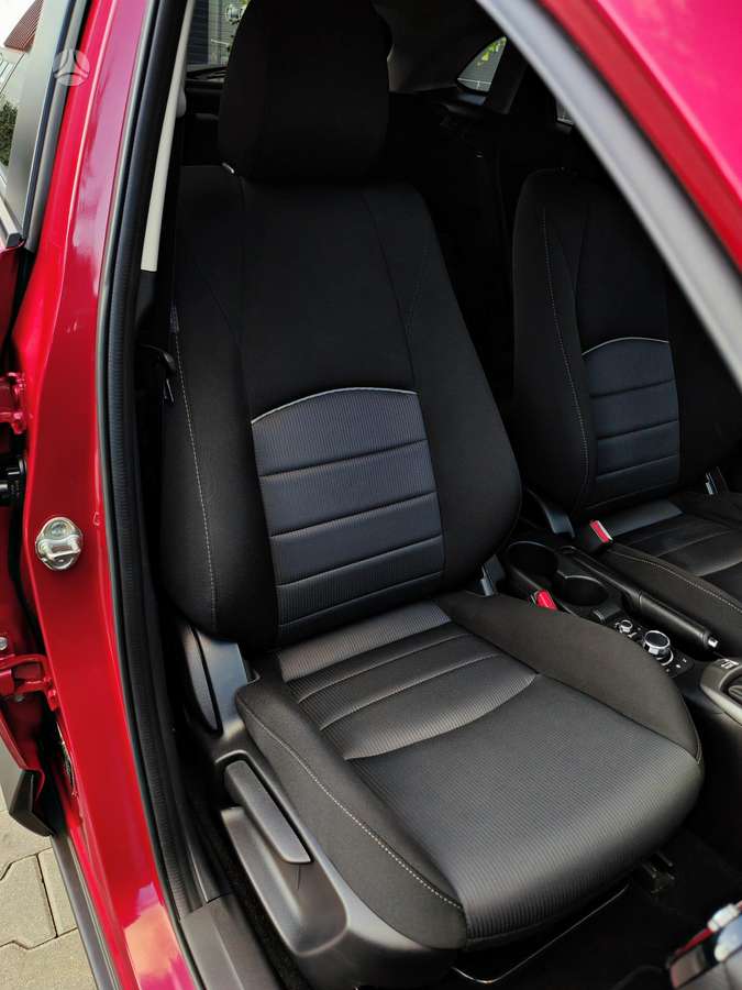 Mazda CX-3, 2.0 l., Внедорожник / Кроссовер