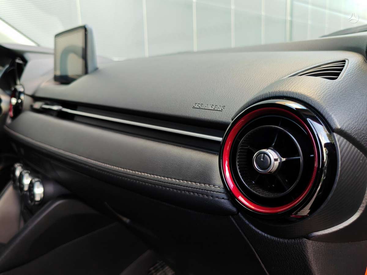 Mazda CX-3, 2.0 l., Внедорожник / Кроссовер