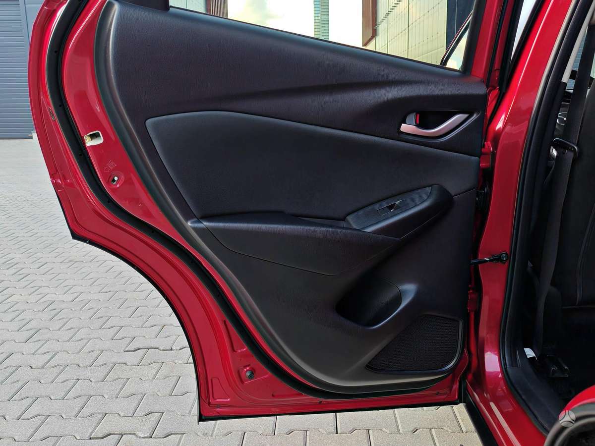 Mazda CX-3, 2.0 l., Внедорожник / Кроссовер