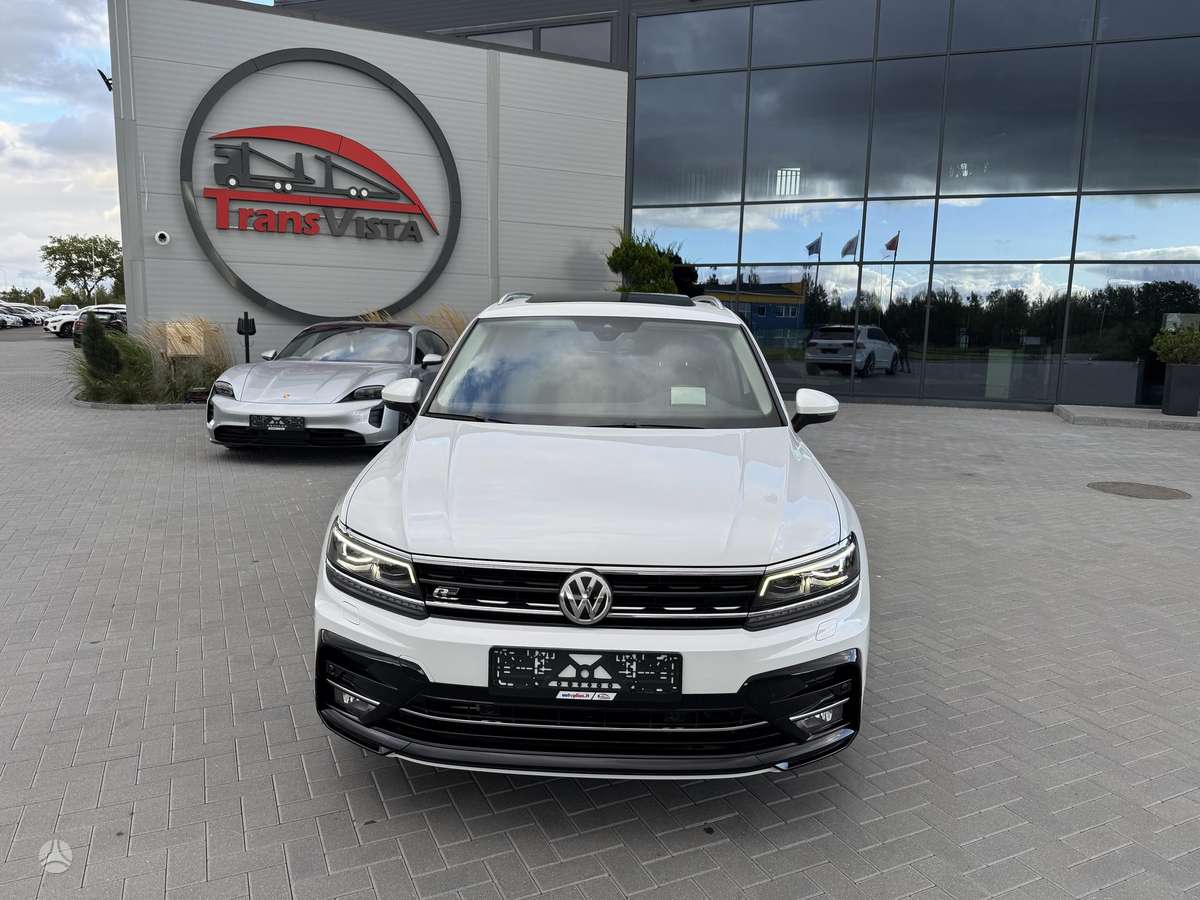 Volkswagen Tiguan - 10