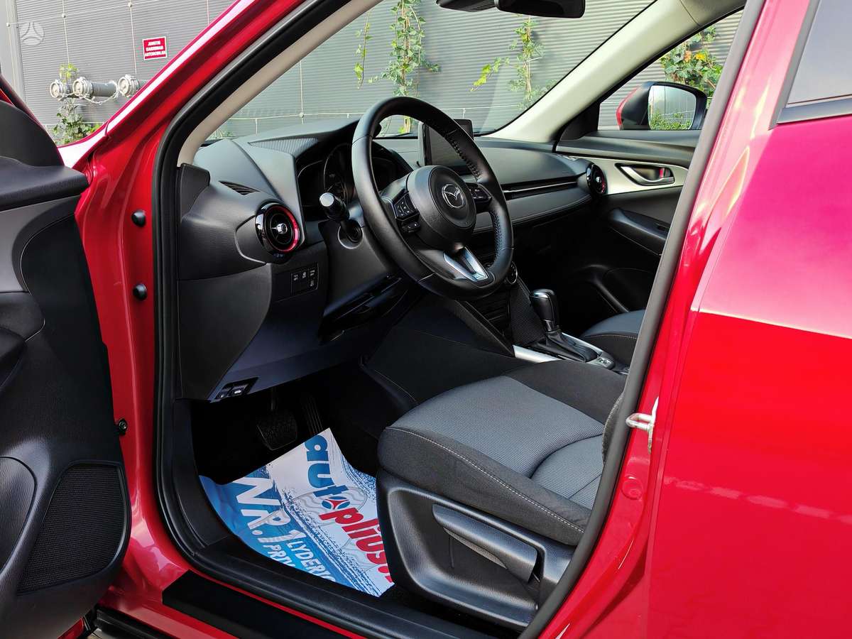 Mazda CX-3, 2.0 l., Внедорожник / Кроссовер