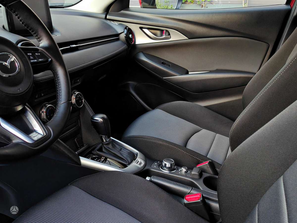 Mazda CX-3, 2.0 l., Внедорожник / Кроссовер