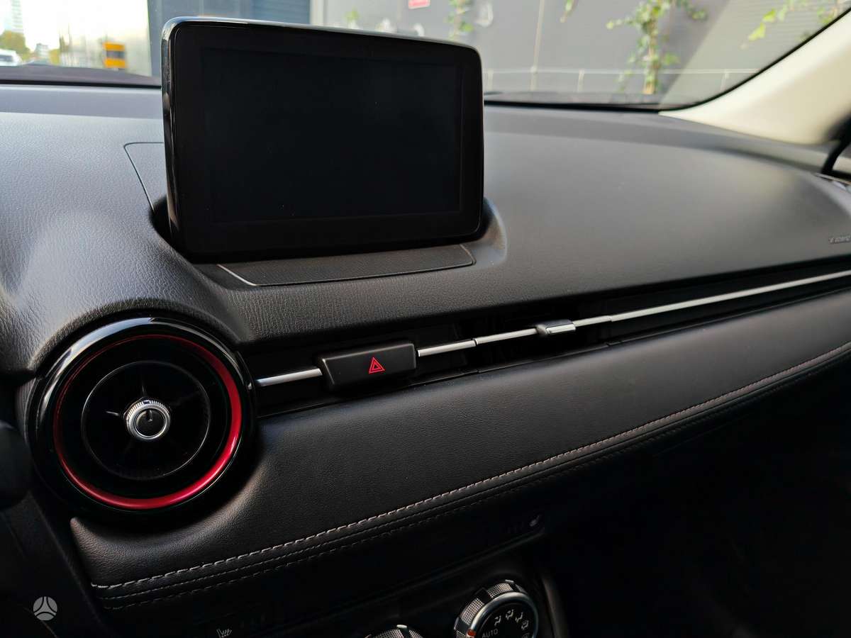 Mazda CX-3, 2.0 l., Внедорожник / Кроссовер