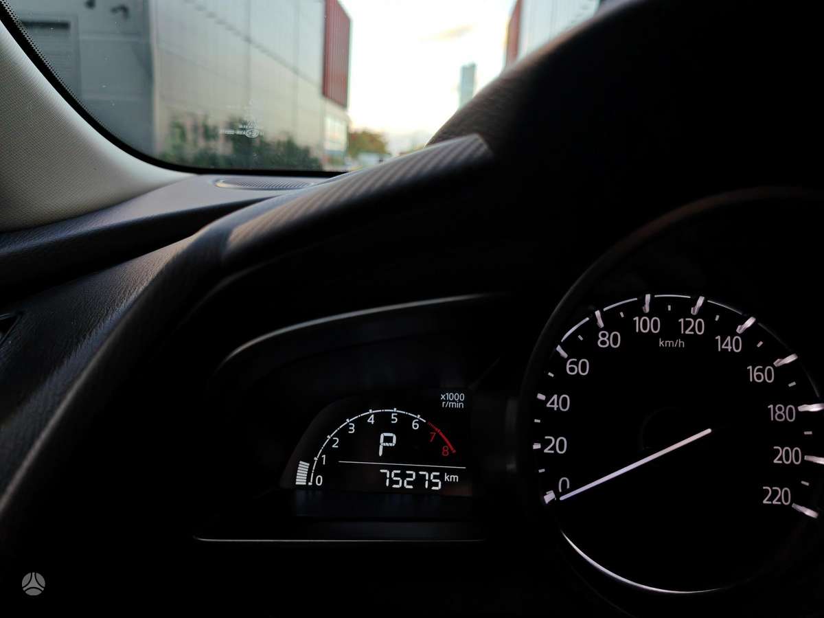Mazda CX-3, 2.0 l., Внедорожник / Кроссовер