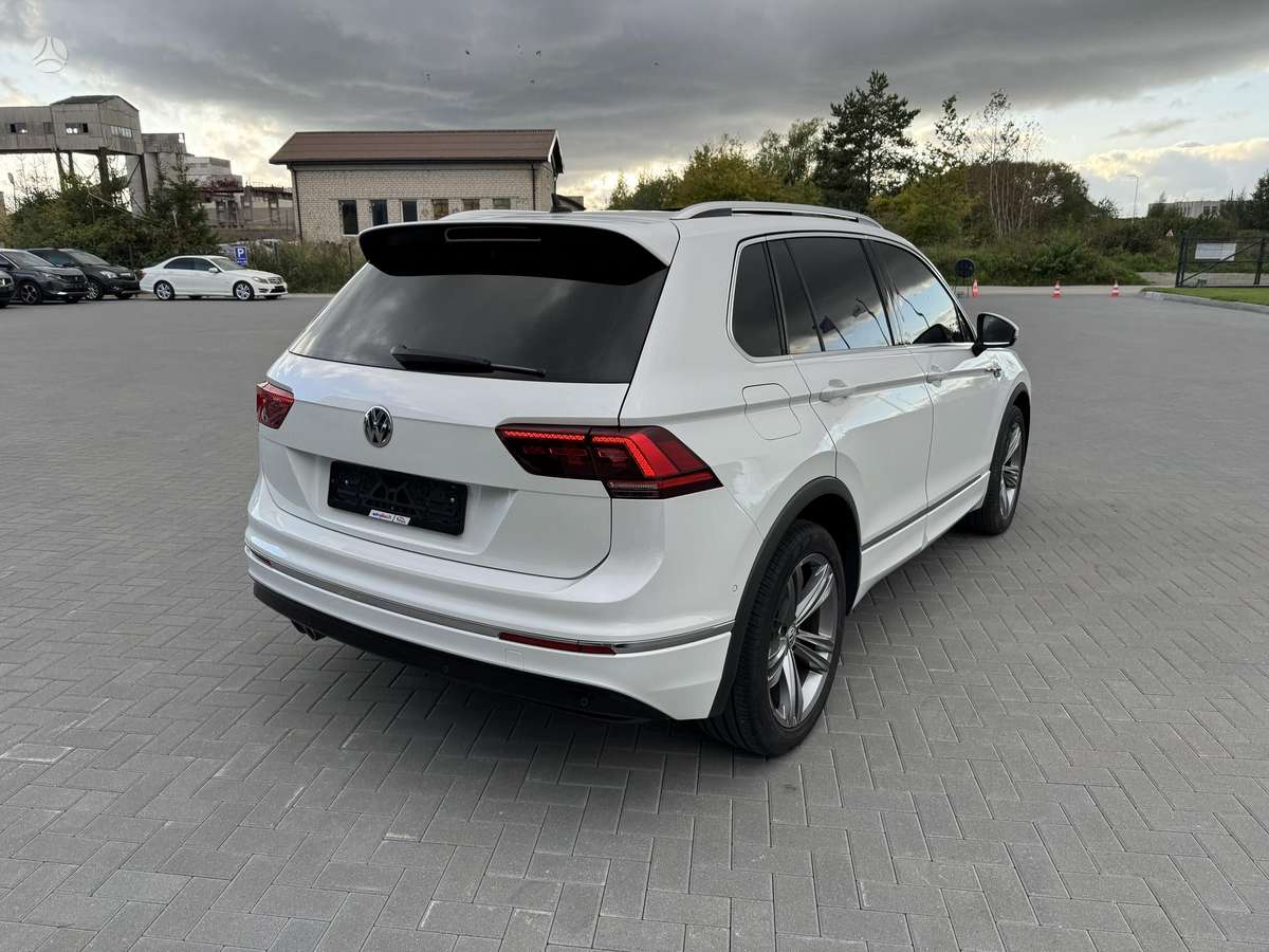 Volkswagen Tiguan - 6