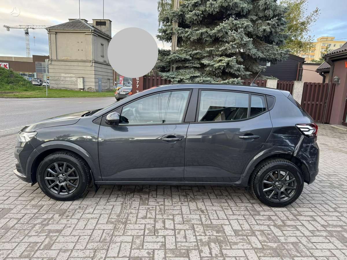 Dacia Sandero - 7