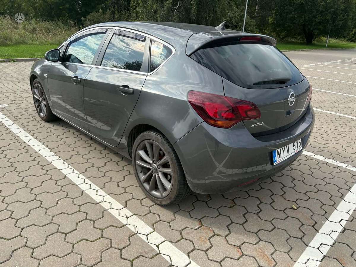 Opel Astra - 5