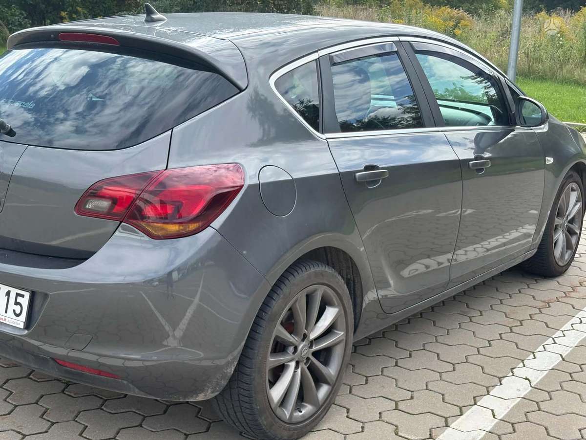 Opel Astra - 6