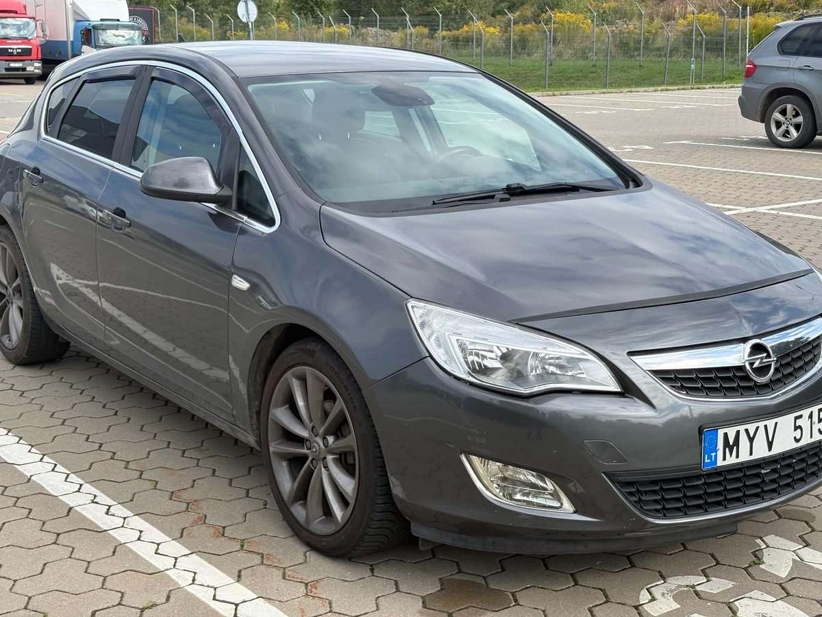 Opel Astra - 12