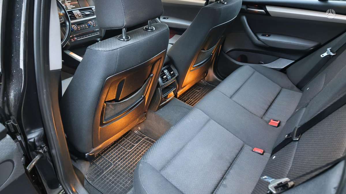 BMW X3 - 11