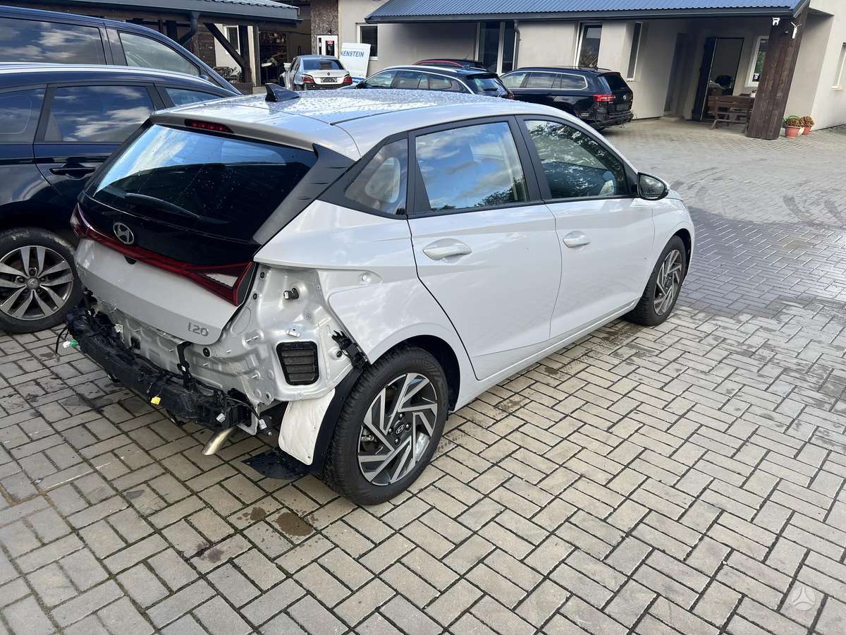 Hyundai i20 - 3
