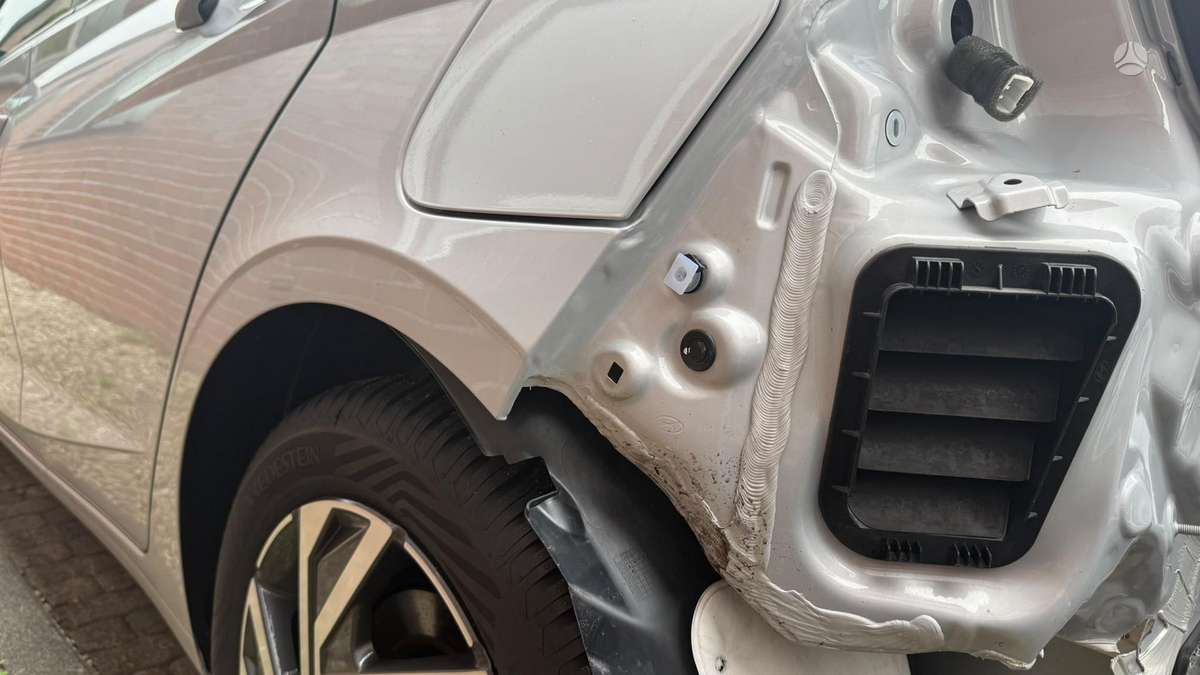 Hyundai i20 - 12