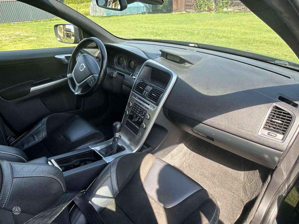 Volvo XC60 - 6