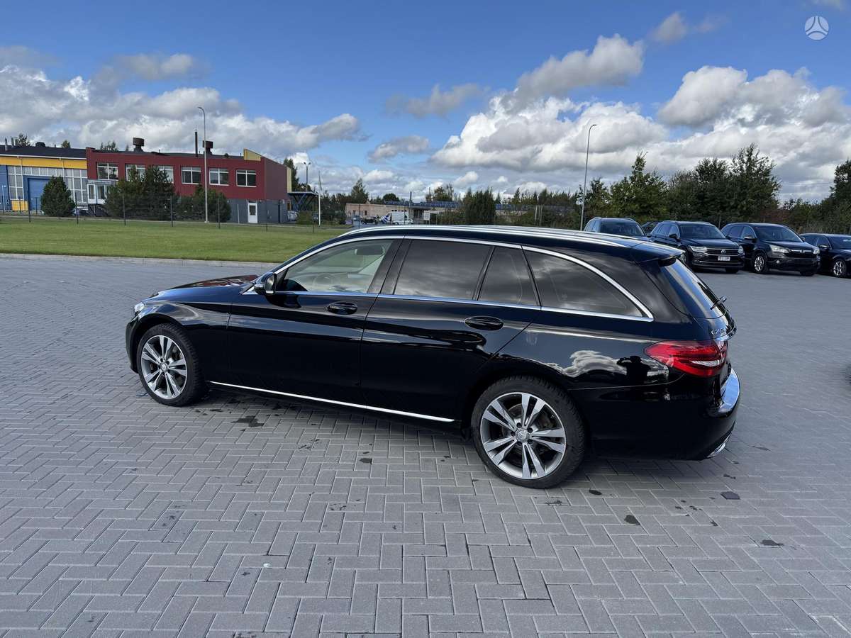 Mercedes-Benz C250 - 3
