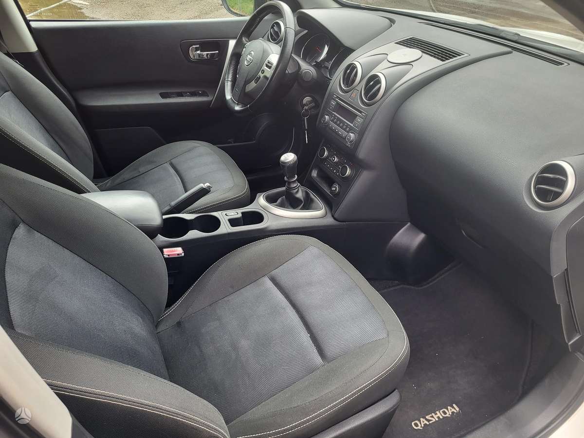 Nissan Qashqai - 11