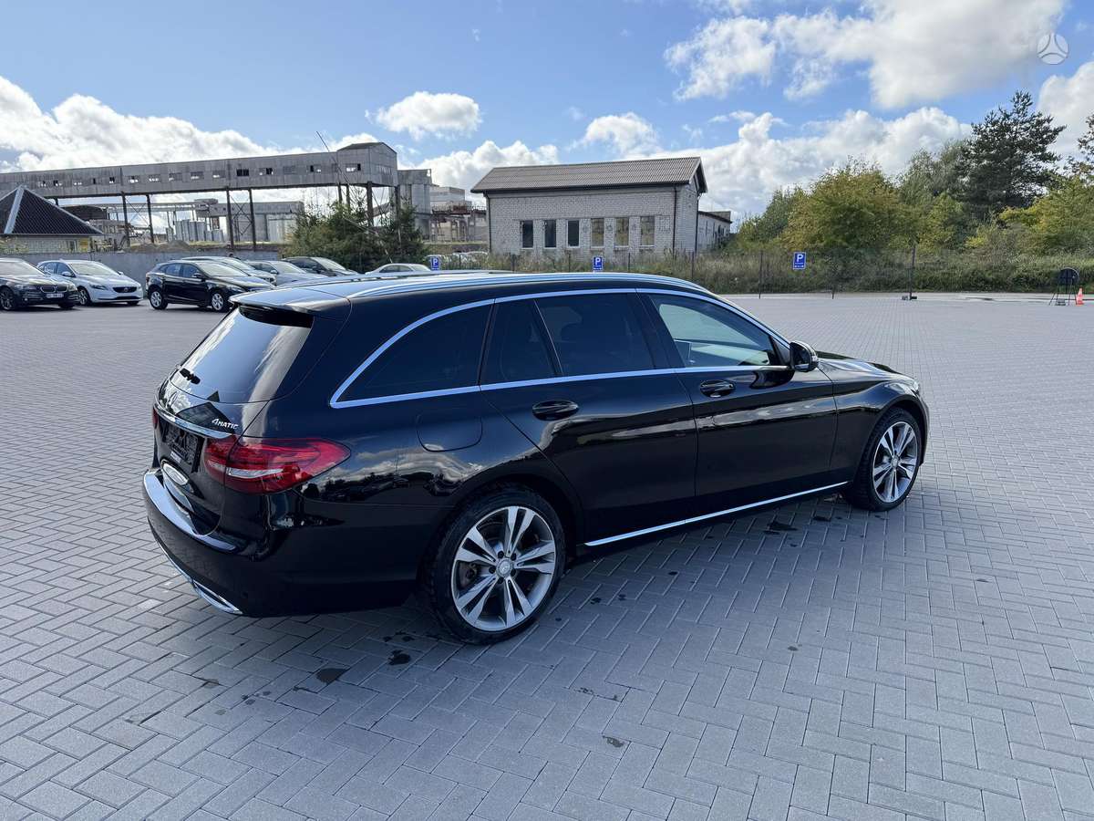 Mercedes-Benz C250 - 7