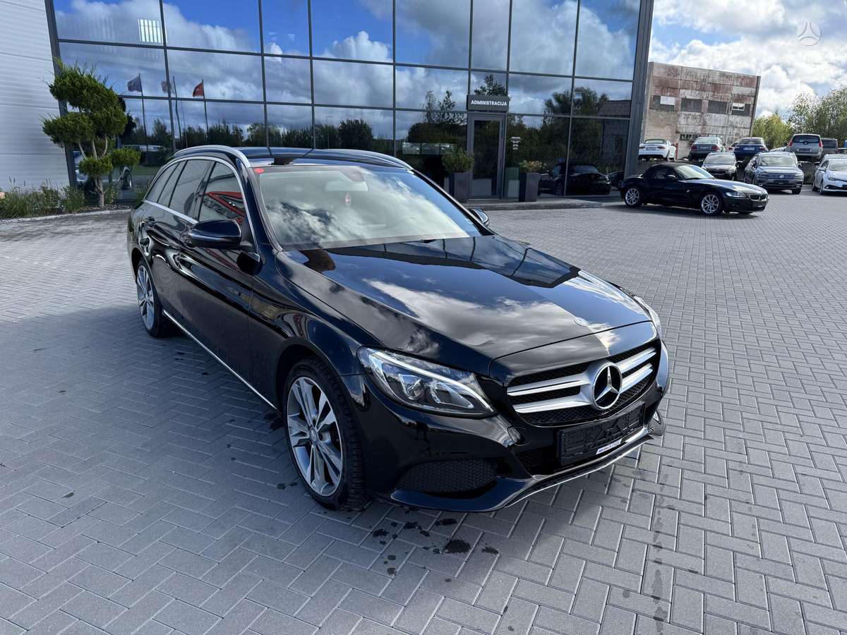 Mercedes-Benz C250 - 9