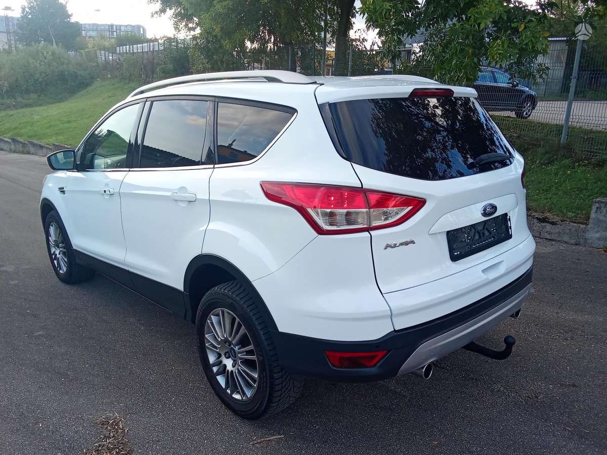 Ford Kuga - 3