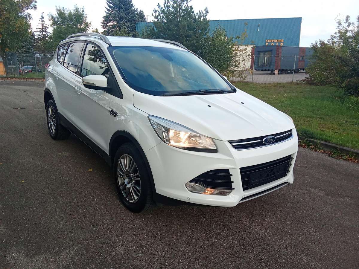 Ford Kuga - 4