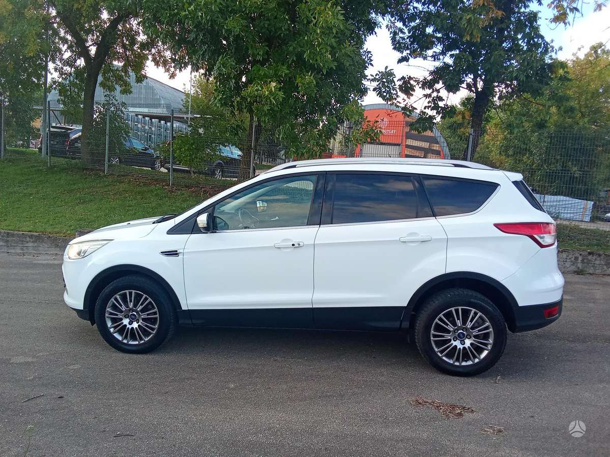 Ford Kuga - 8