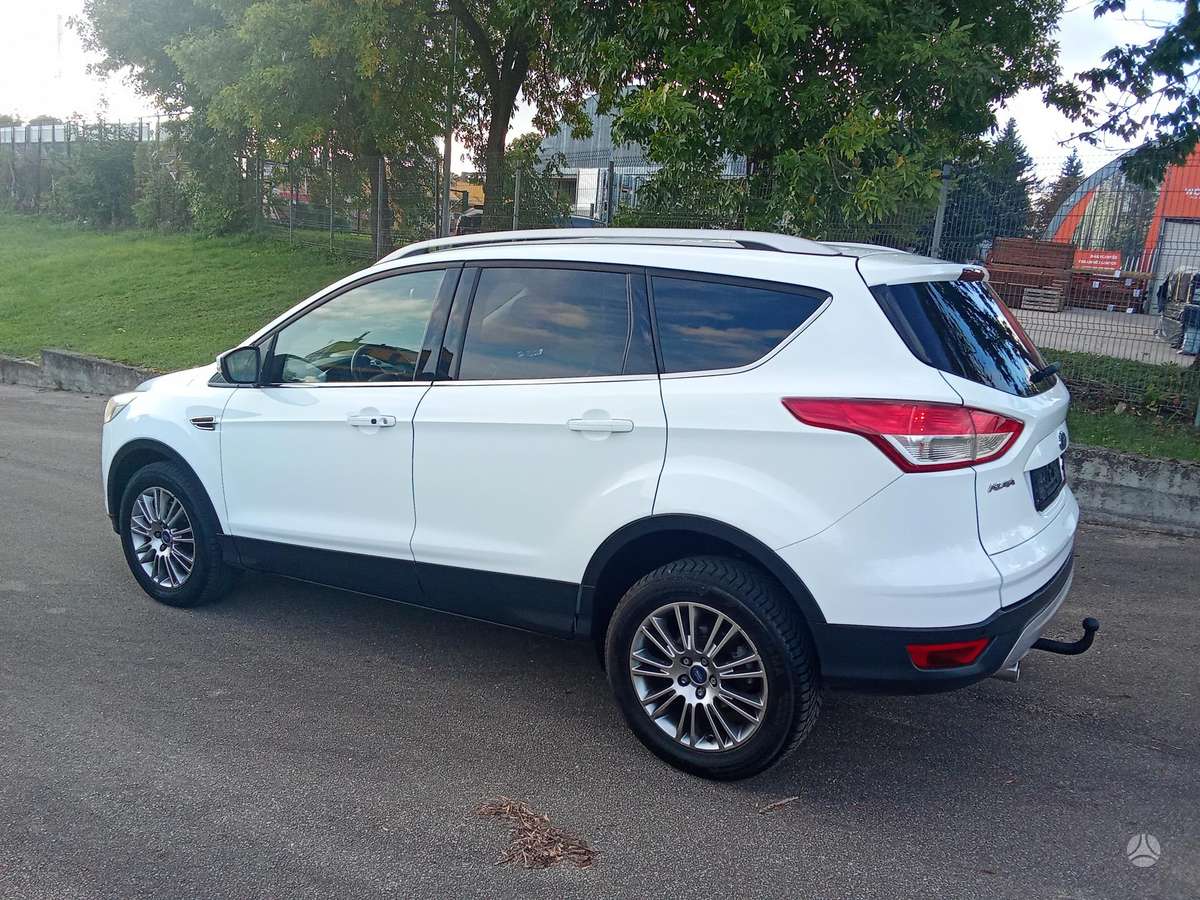 Ford Kuga - 9