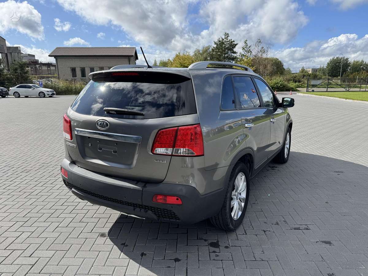 KIA Sorento - 6