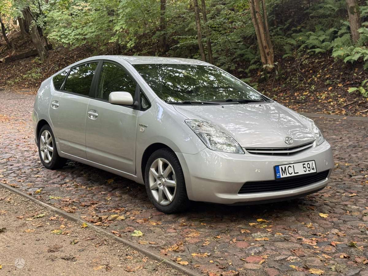 Toyota Prius - 6