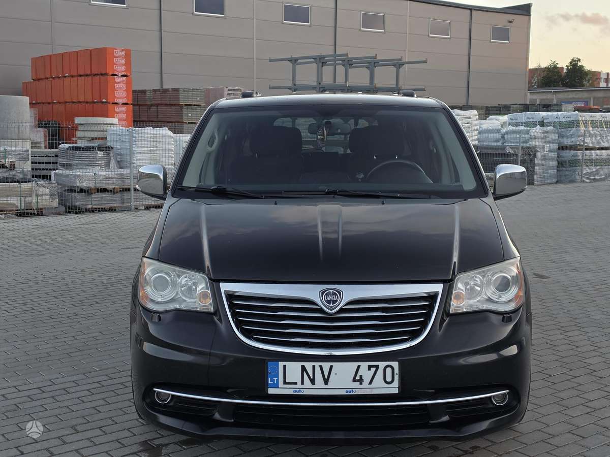 Chrysler Voyager - 3