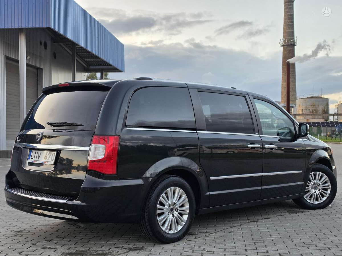 Chrysler Voyager - 6