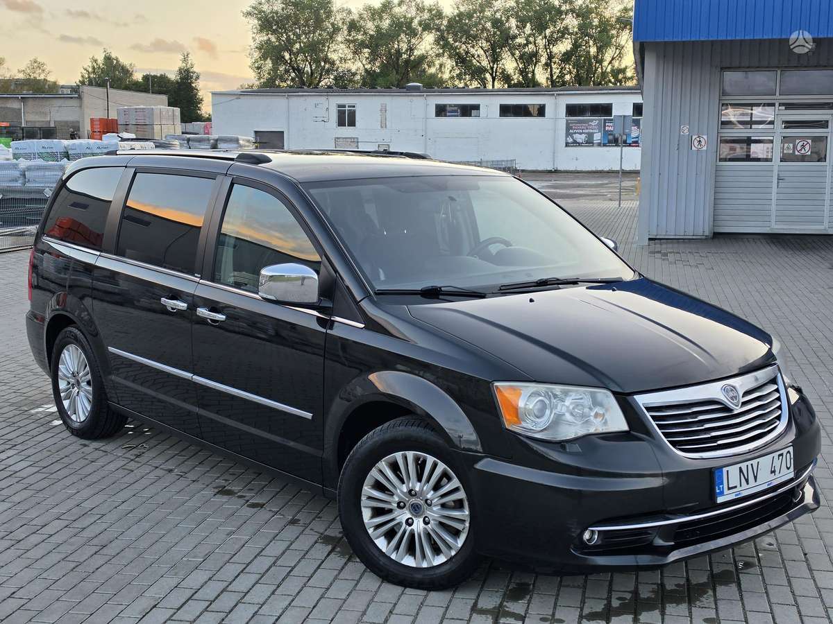Chrysler Voyager - 9