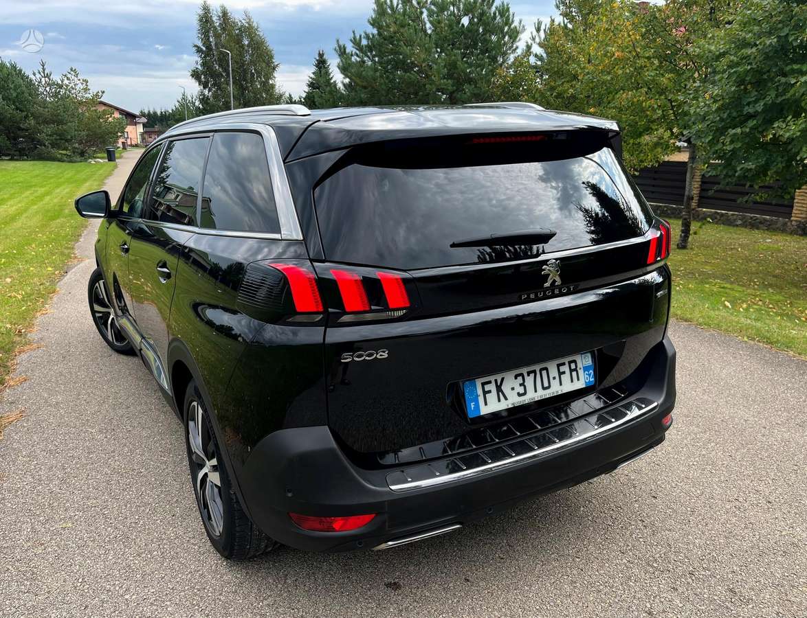 Peugeot 5008 - 3