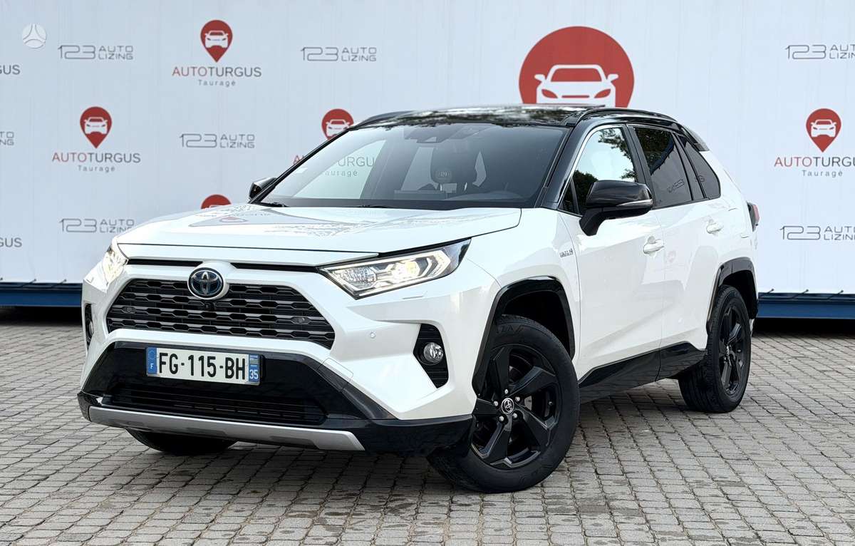 Toyota RAV4 - 1