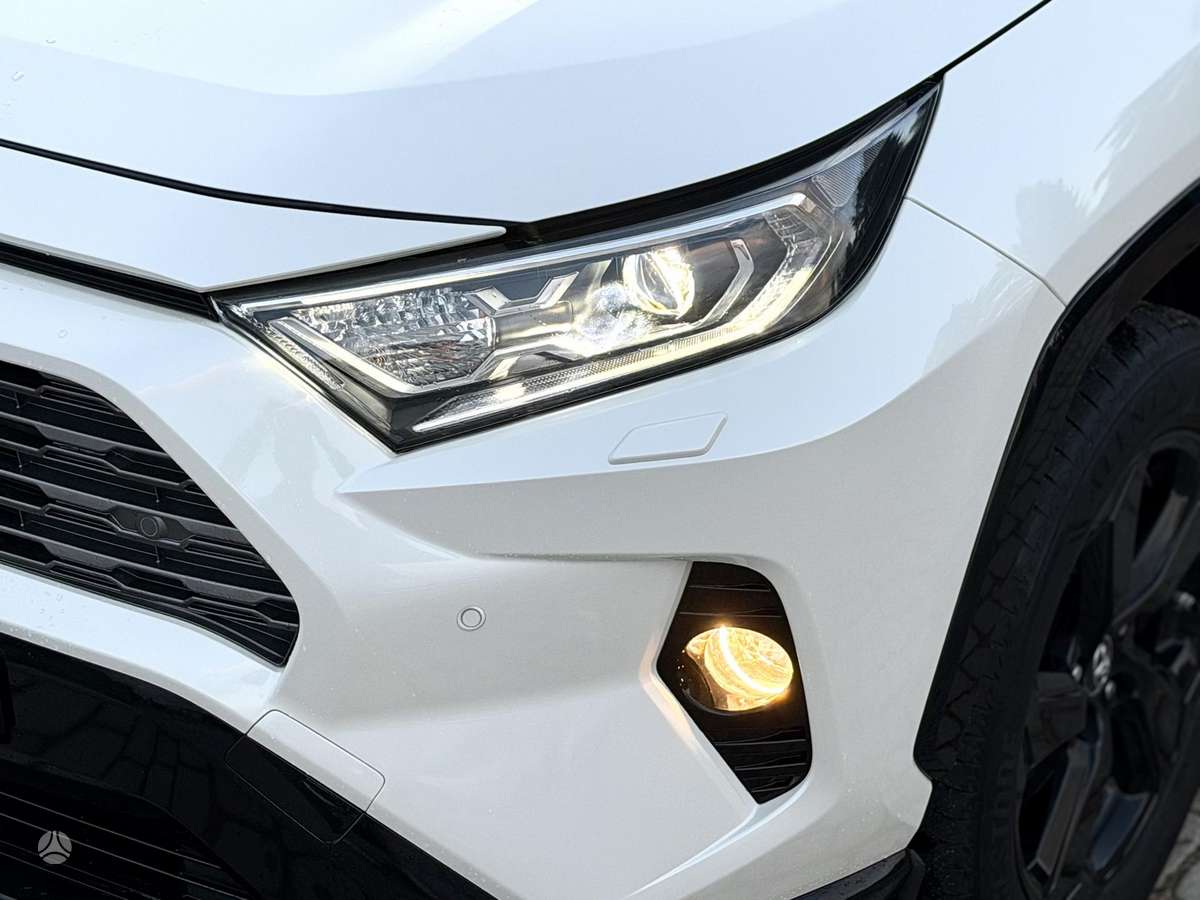 Toyota RAV4 - 7