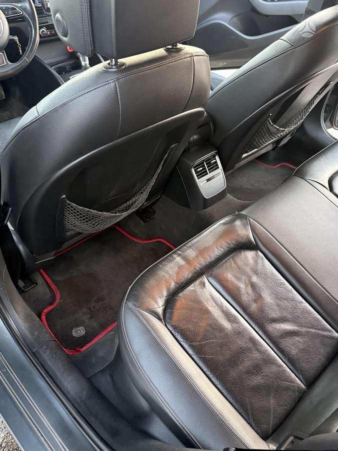 Audi A3, 1.8 l., Седан